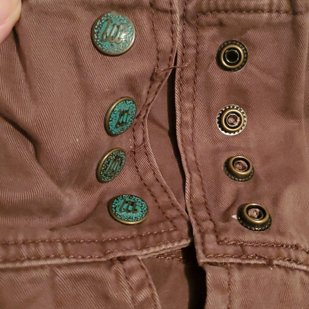 NWT: Mixit Cargo Capris - Picture 14 of 15